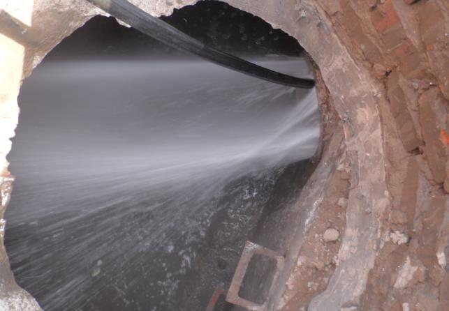 涿州市抽化粪池公司为您专业解答下管道清淤的知识